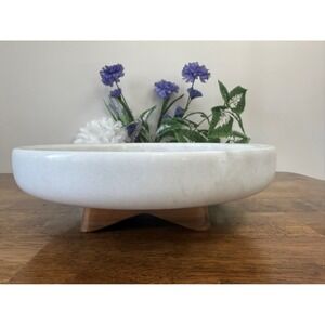 Nambe‎ Chevron Fruit Bowl – White Marble and Acacia Wood Modern Design Kitchen